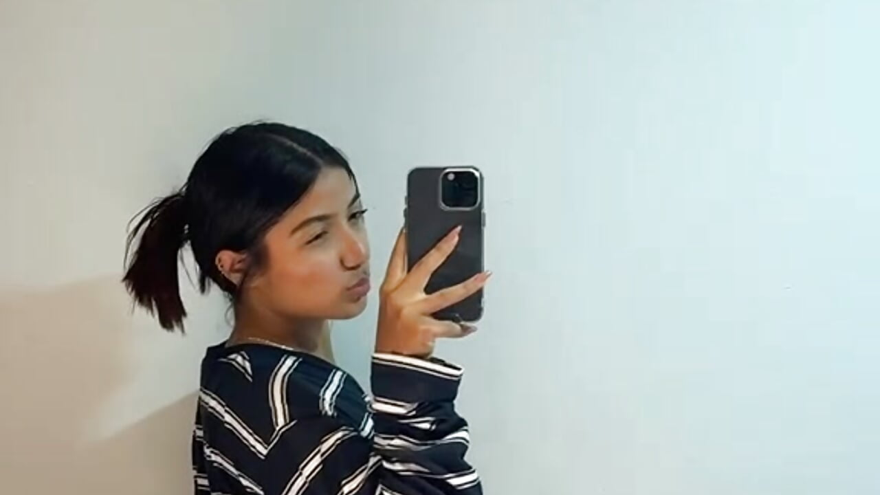 Good morning 🤤 - video by Isa_snow cam model