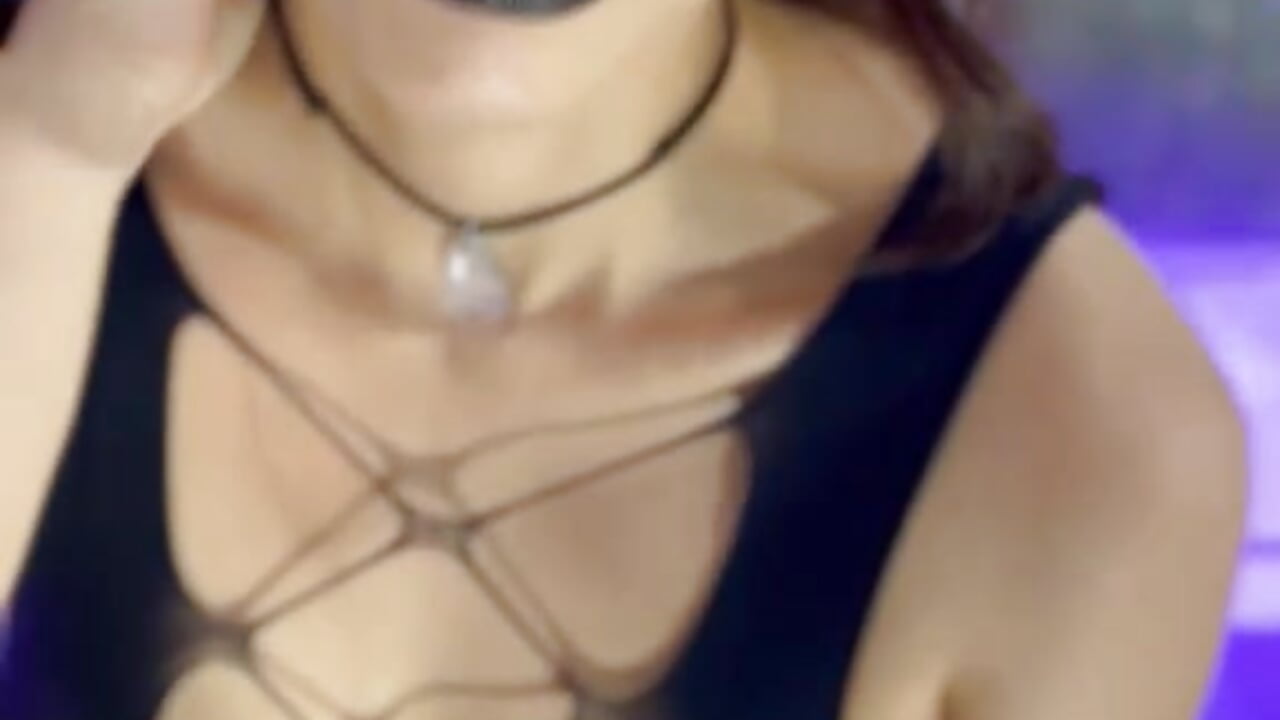🔥🔥 - vídeo de la modelo de cam Iliy__