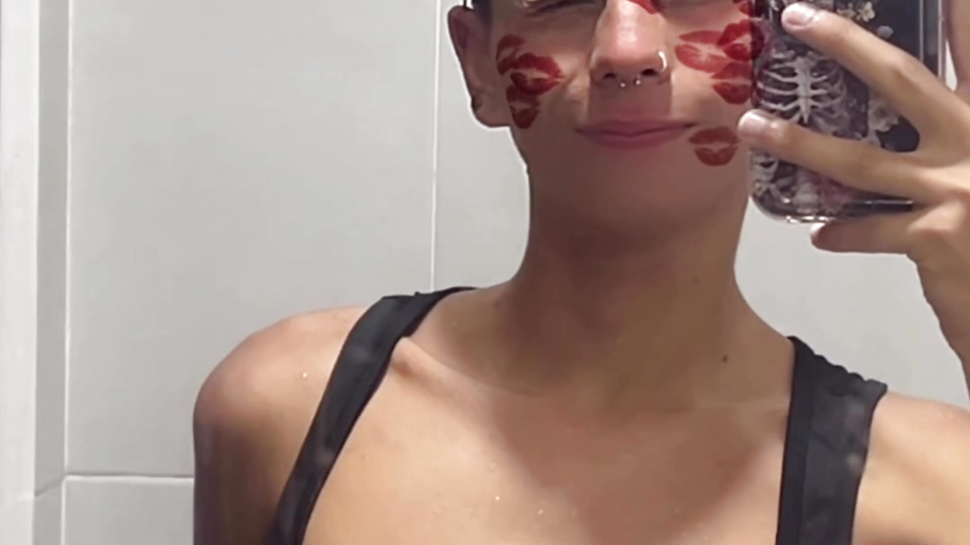 Meeeee - video by the_princeRed cam model