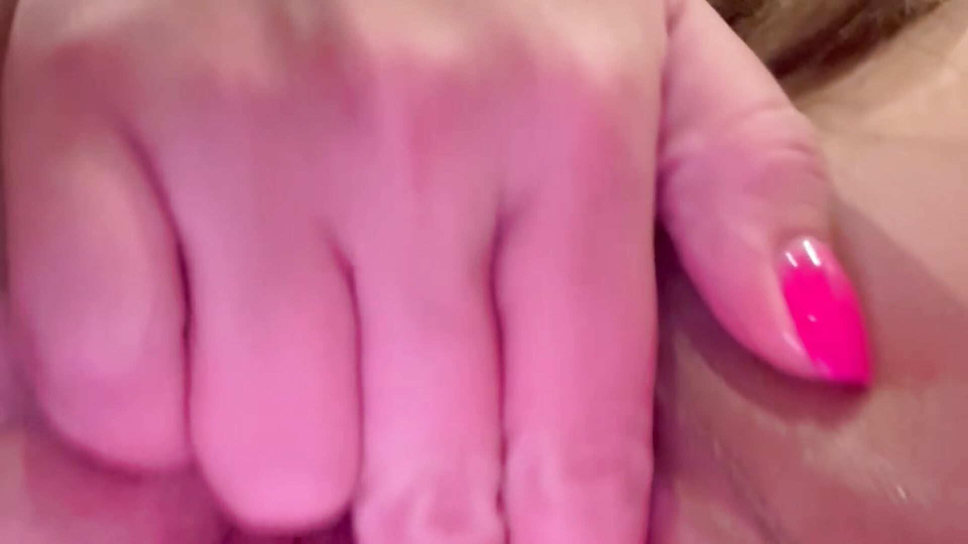 You sloooowly fuck me in soo wet pussy I’m so horny 😫😫😫 - video của người mẫu cam AdinaKan