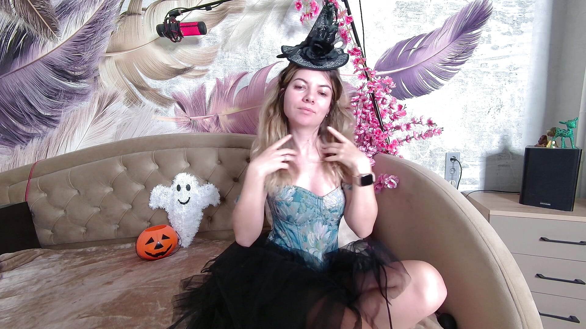 Happy Halloween - Anoraan video