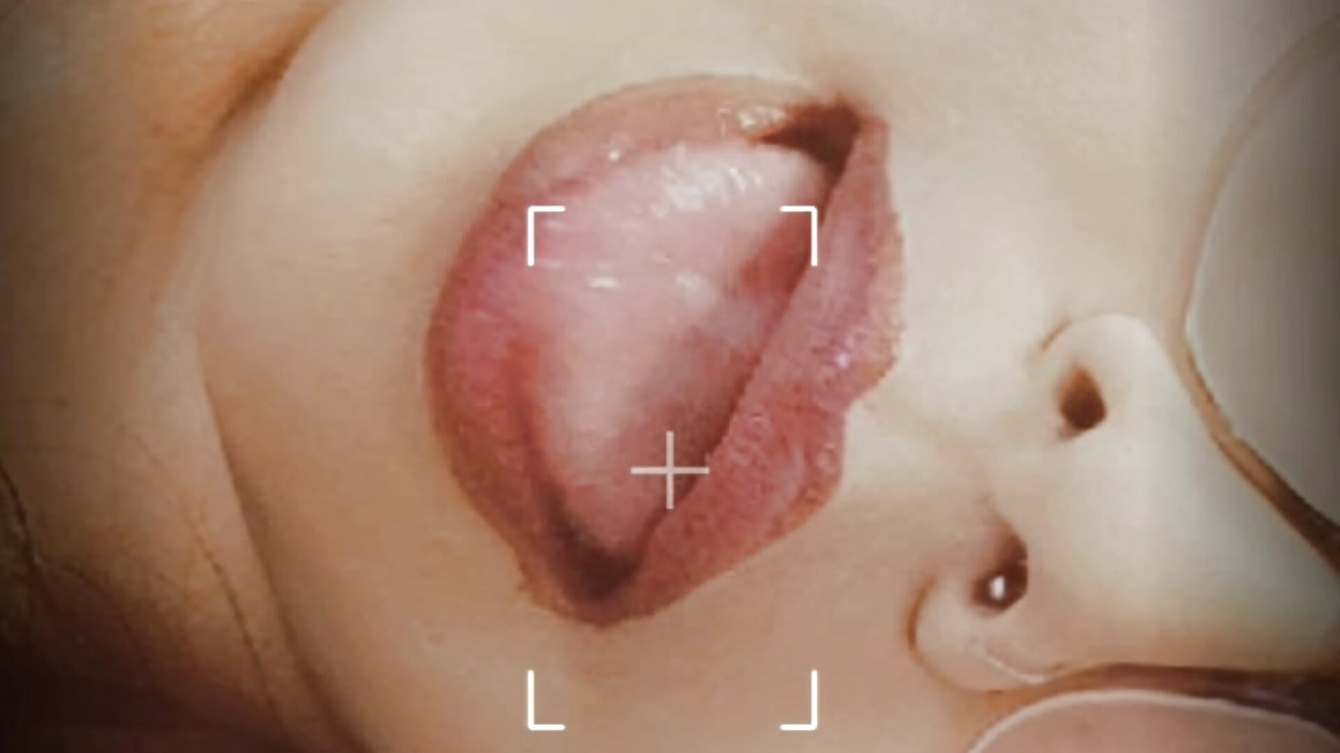 Snapchat-244782360 - video by Tanyabigtits cam model