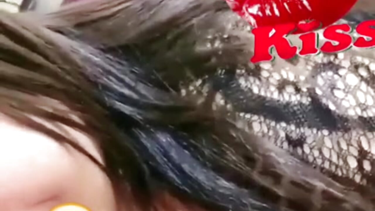 مين بدها يدخلوا كله فيني - eriroyr adlı kamera modelinin videosu