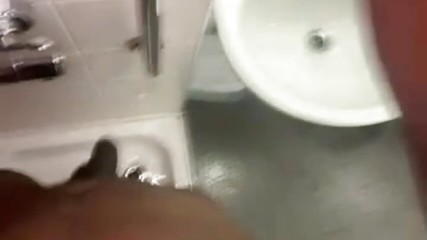 Shower Strokes - video by BuffBlackThug cam model