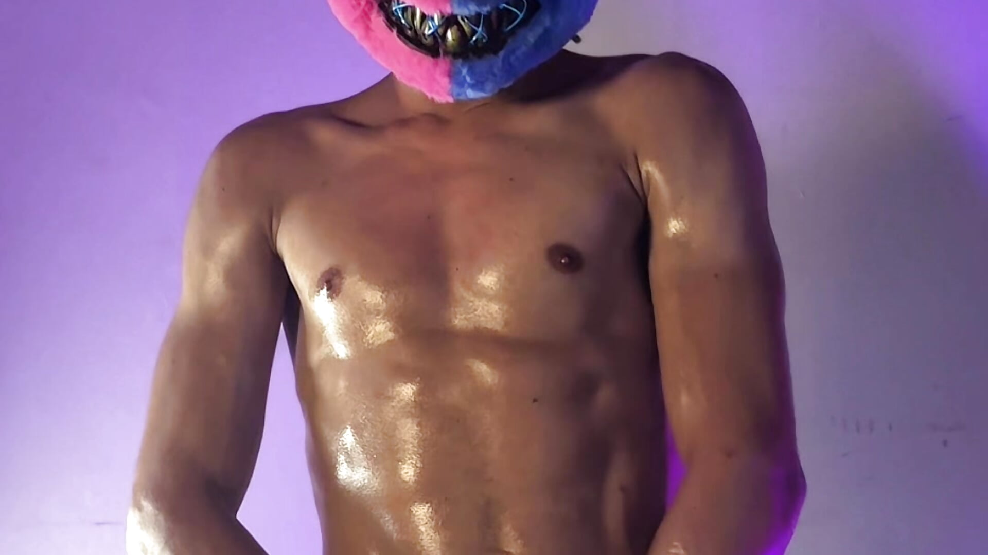 On Halloween night, I'm going to be your wildest fantasy! 👿🔥 - vidéo du modèle de showcams Nijinsky_LatinBoy