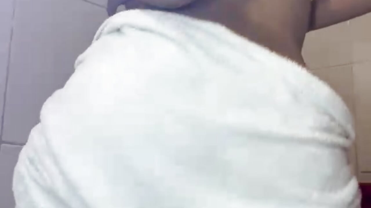 Shower dancing