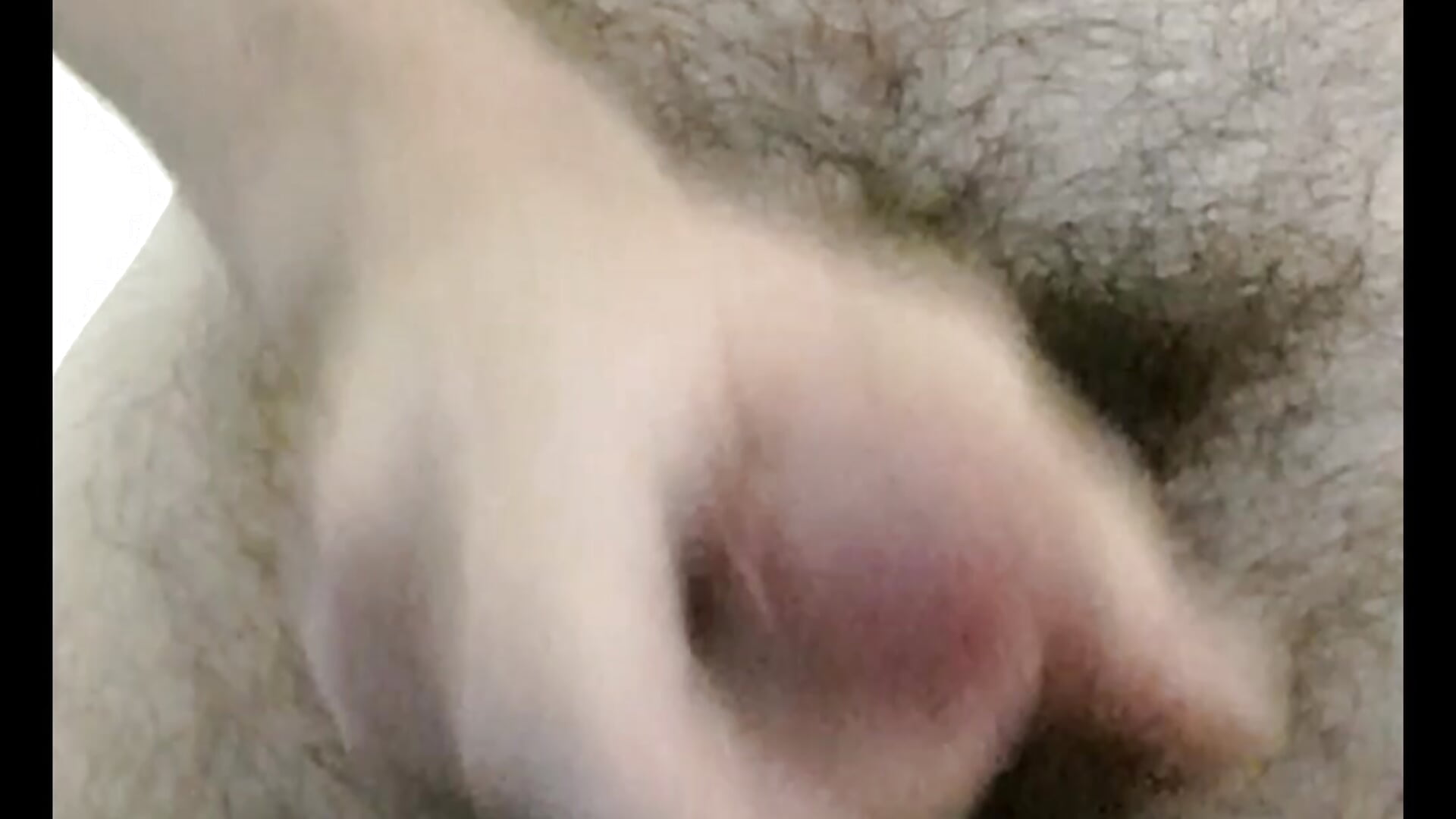 Сладко мастурбирую член и кончаю струей, обкончал весь компьютер... - video by Sssexycat cam model