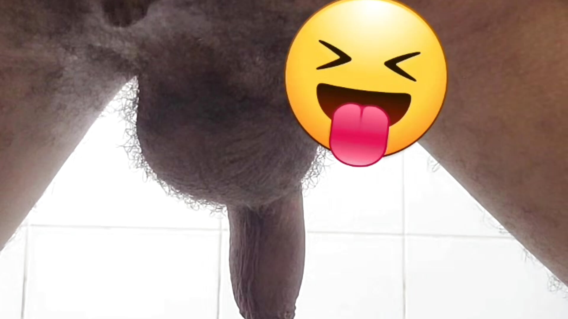 Cagando gostoso 😋 - vidéo du modèle de showcams tesaodaweb