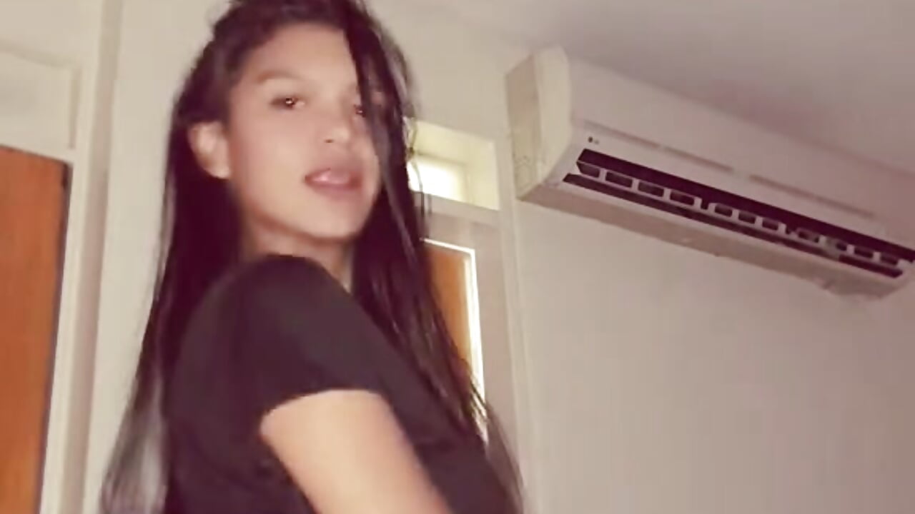 un poco de baile - video by GLAMETH cam model