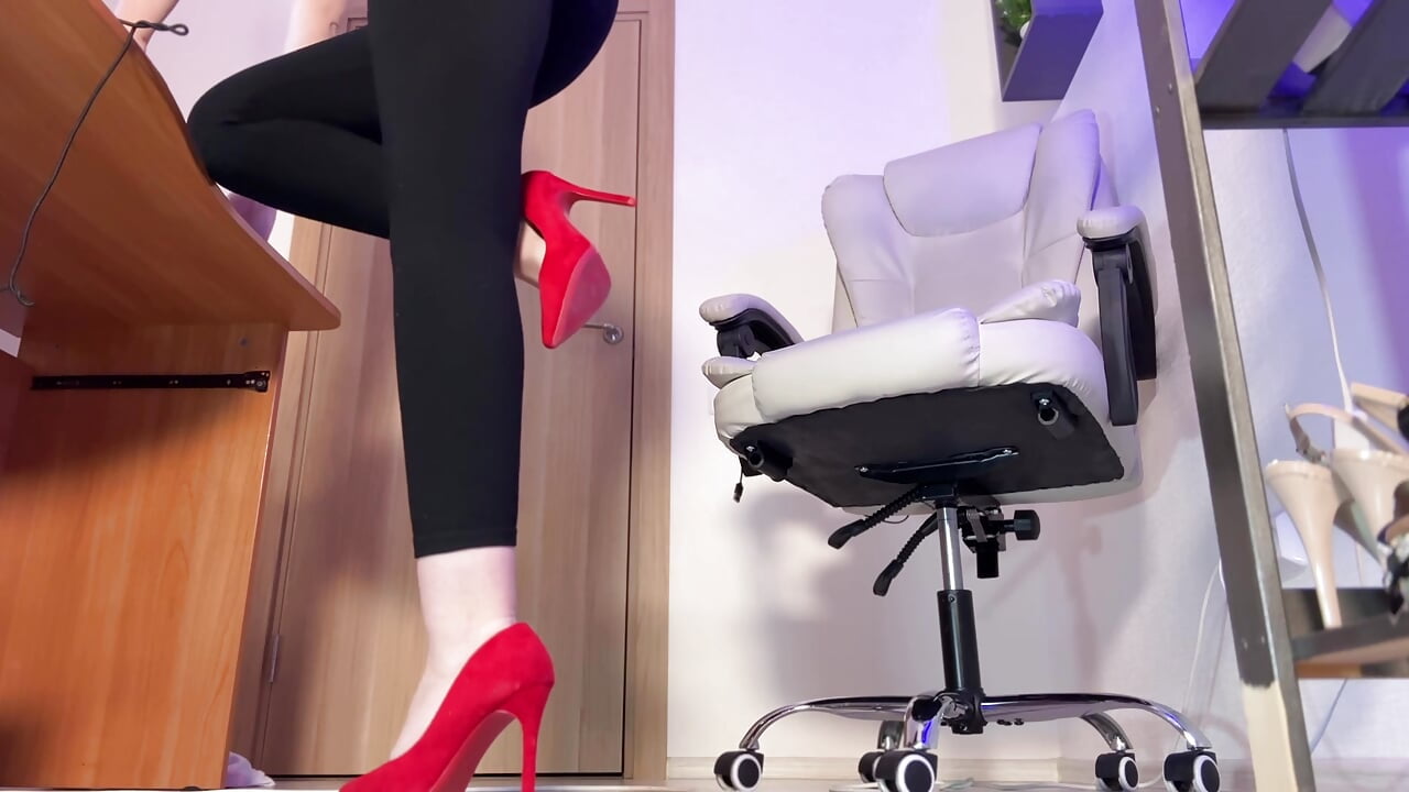 red heels - video by mistress_vi cam model