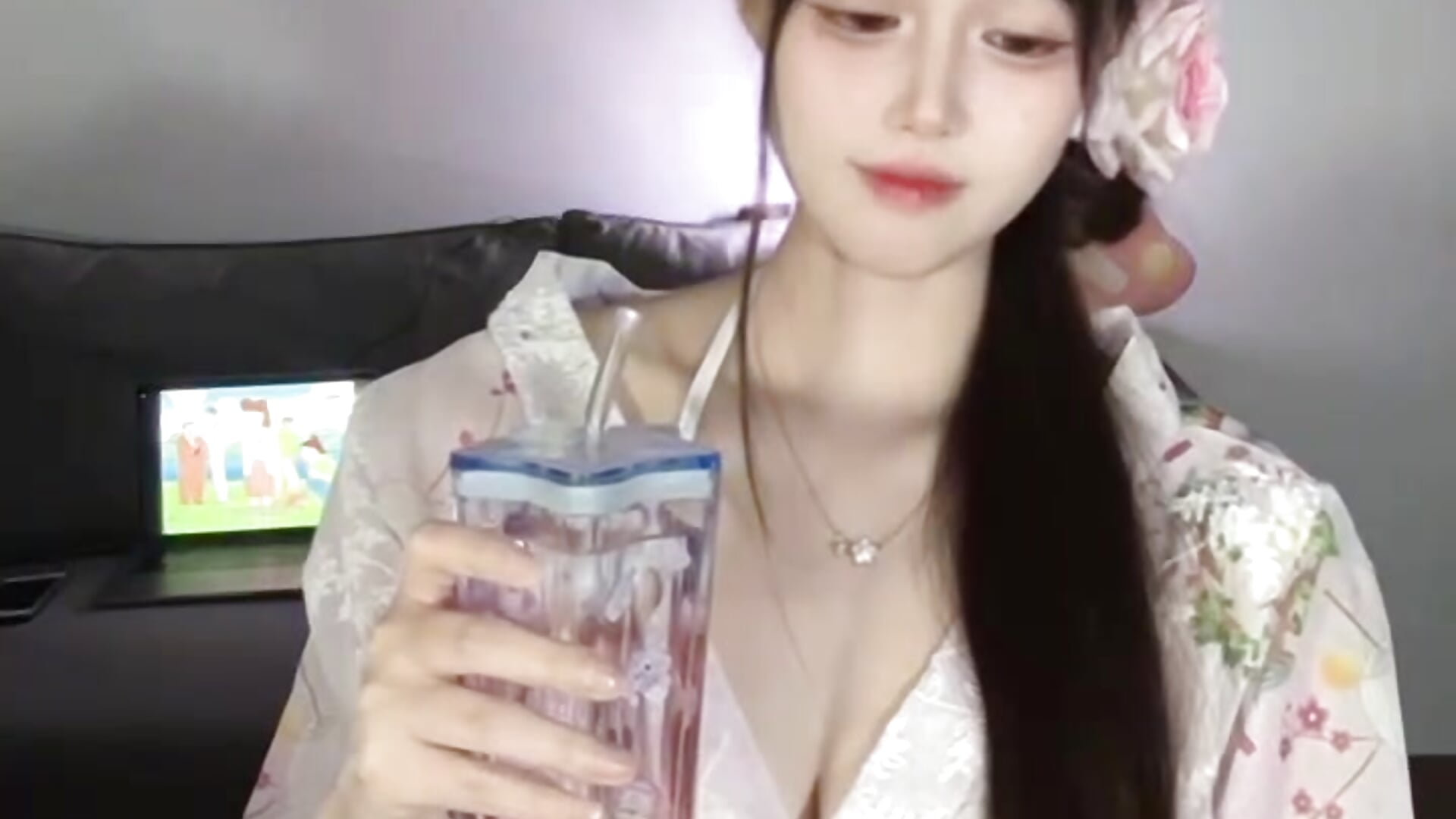 小爱酱~ - Alien1227 님의 동영상