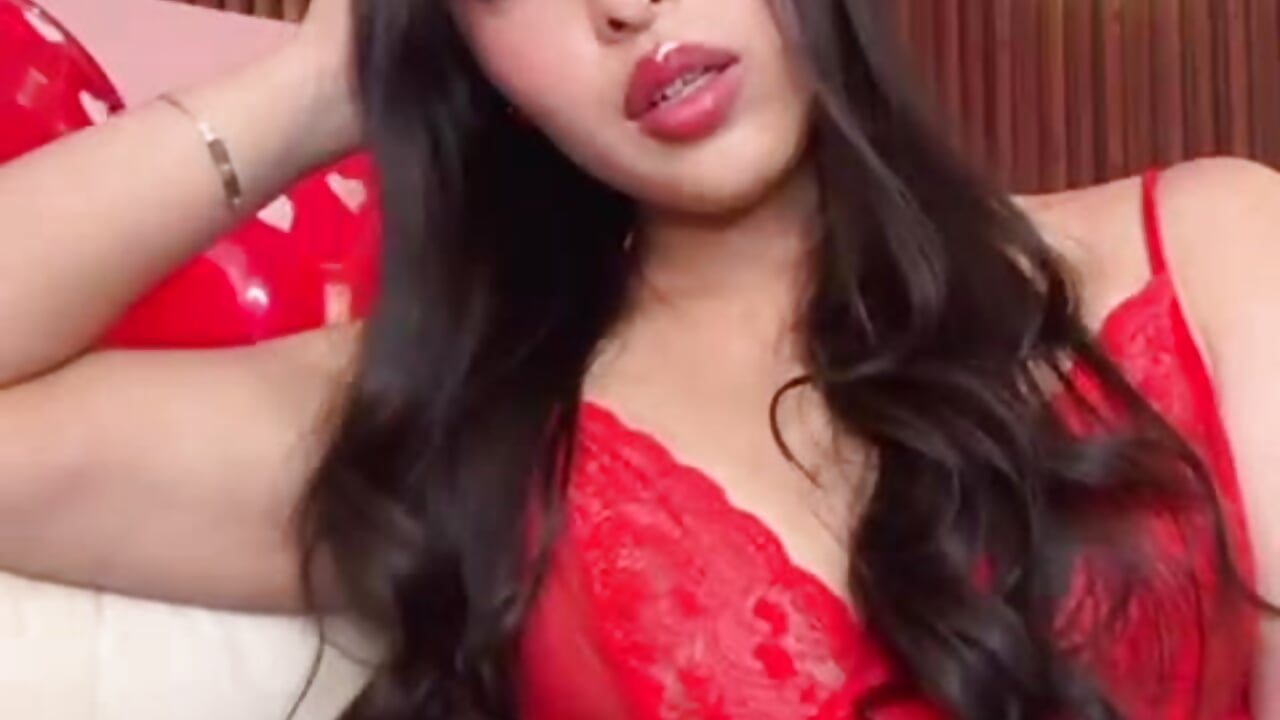 happy Valentine’s Day, my loves! A little gift for you. 💘 - video by Camila_dupont cam model