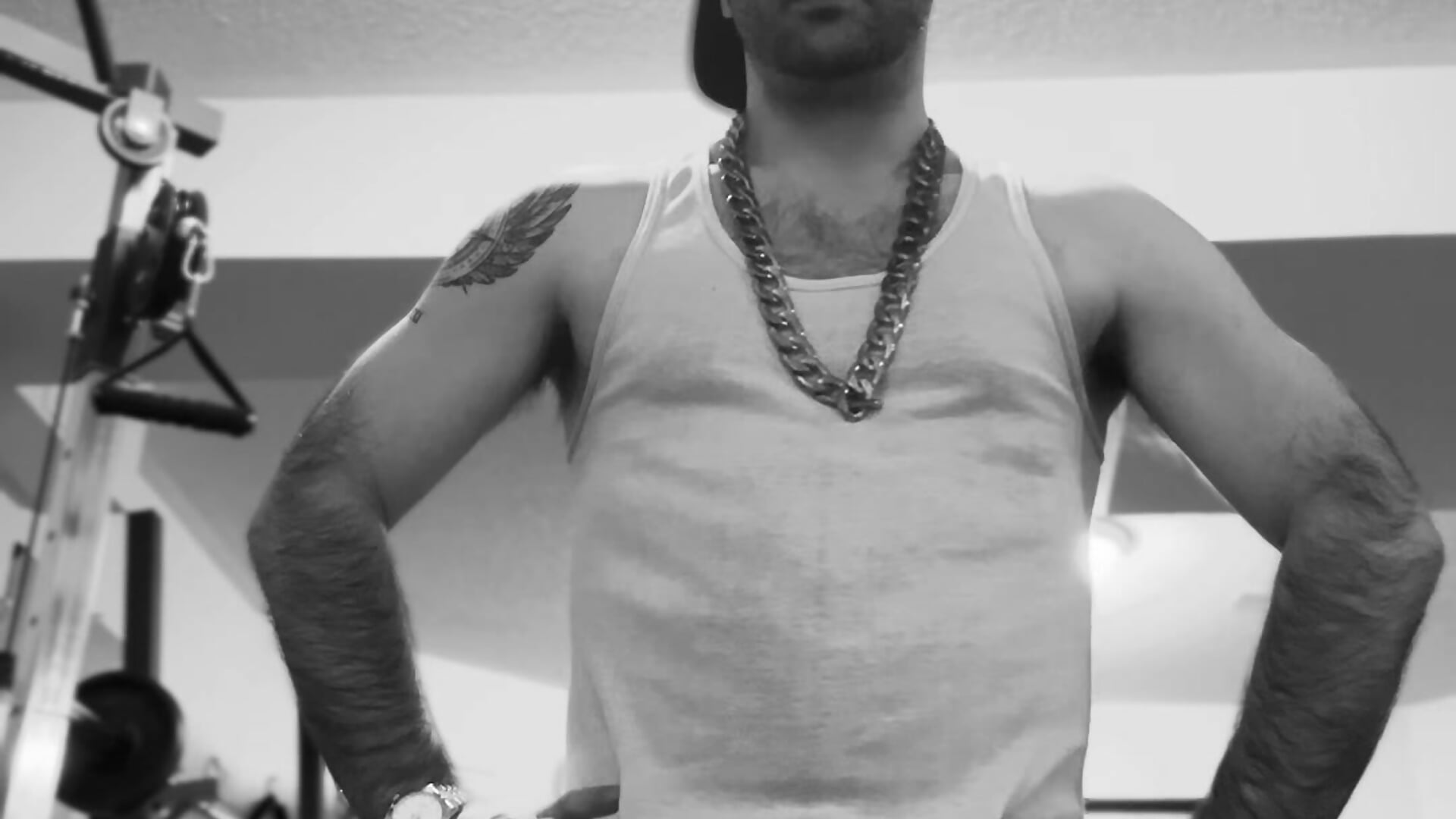 GYM TEASE - video by Fade_Solo cam model