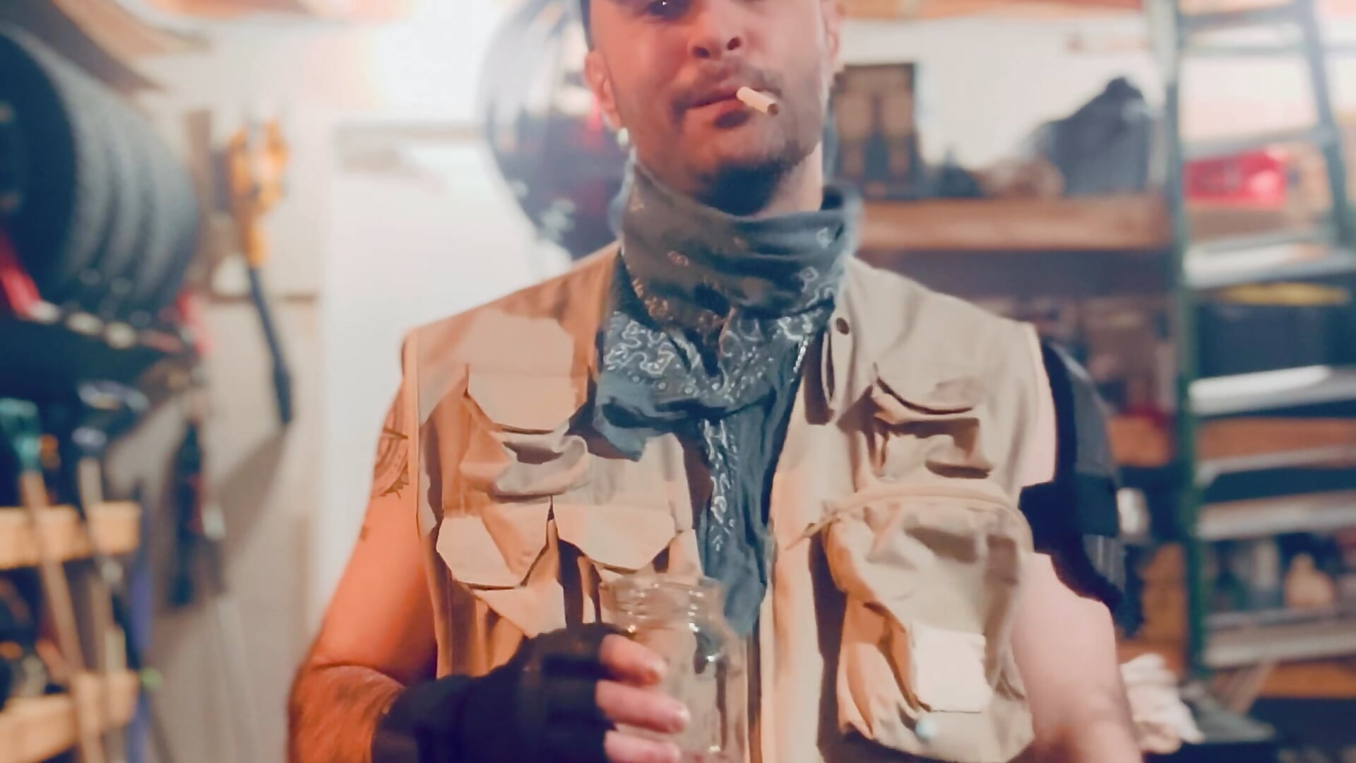 GARAGE TEASE 2 - video by Fade_Solo cam model