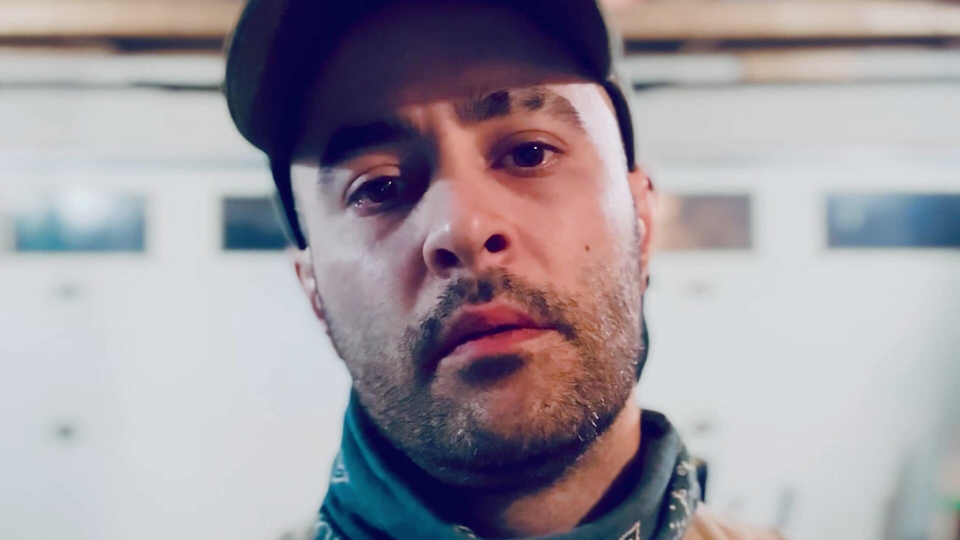 GARAGE TEASE - video by Fade_Solo cam model