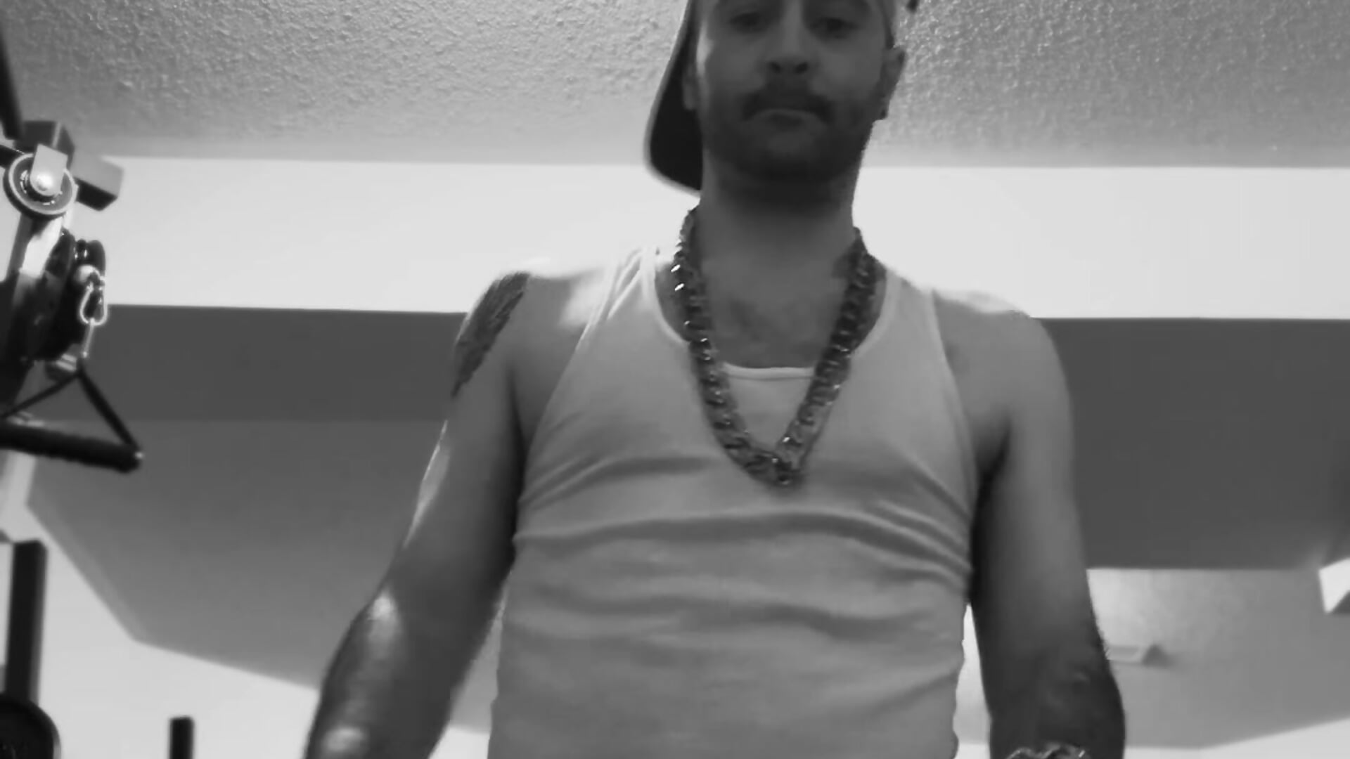 GYM FLIRT - video by Fade_Solo cam model