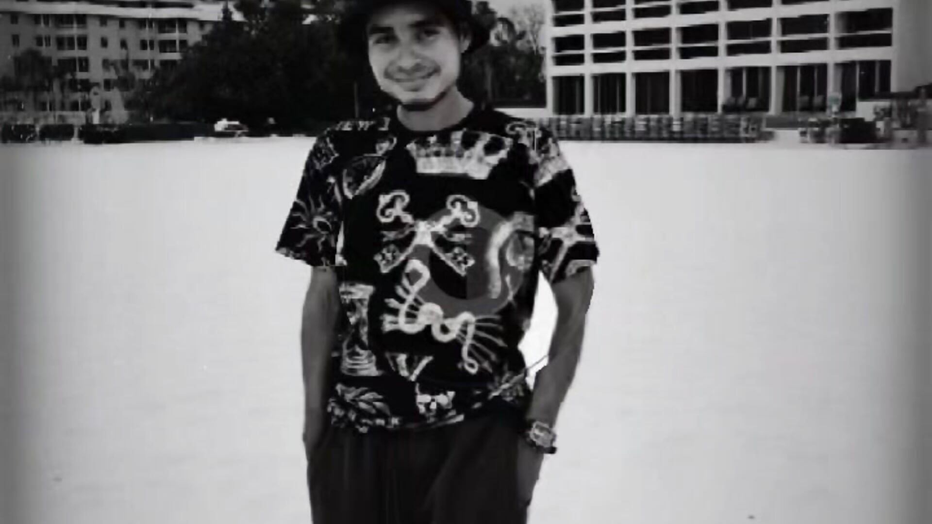 1000050343 - video by Chaini cam model