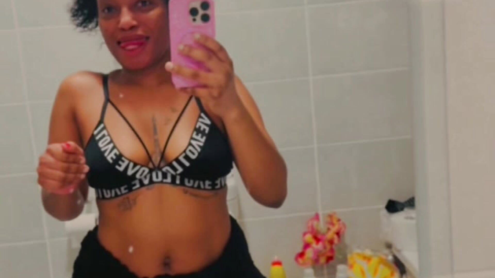 9adcd5b466e941c5ab6c711e686614cf - video by Diamondpussy97 cam model