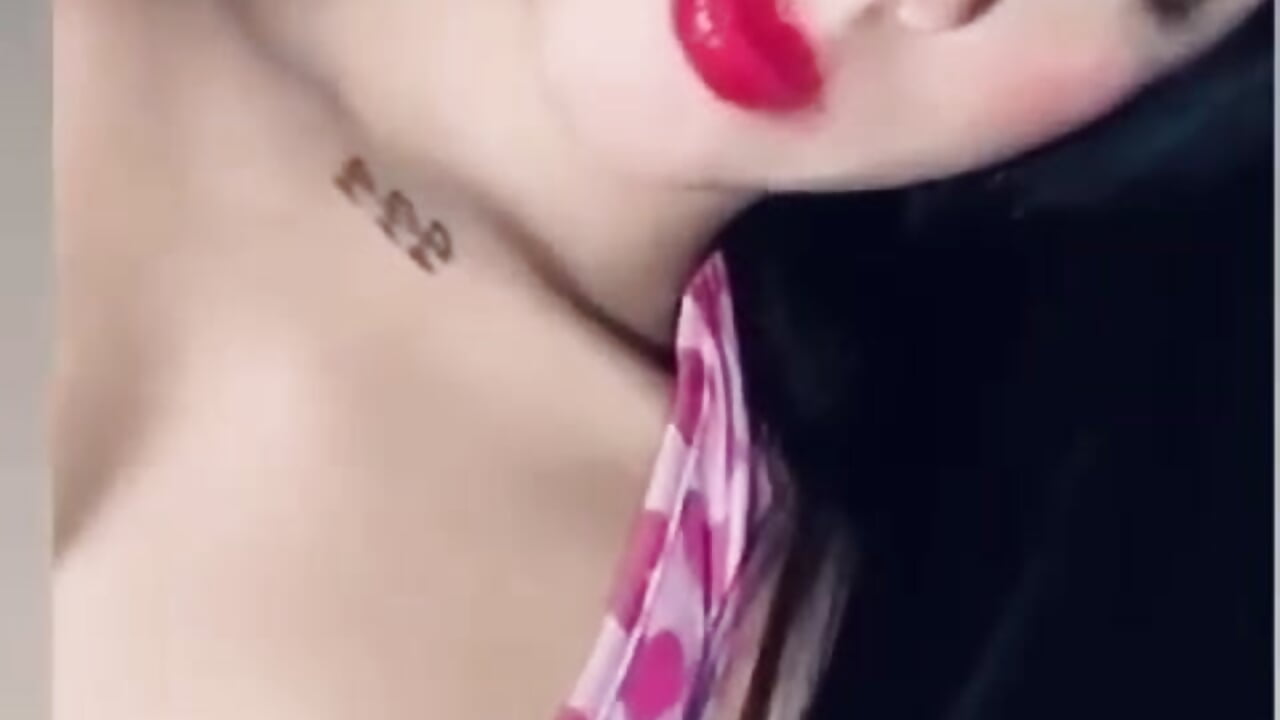 lili - ক্যাম মডেল Valeska_pretty2003-এর ভিডিও