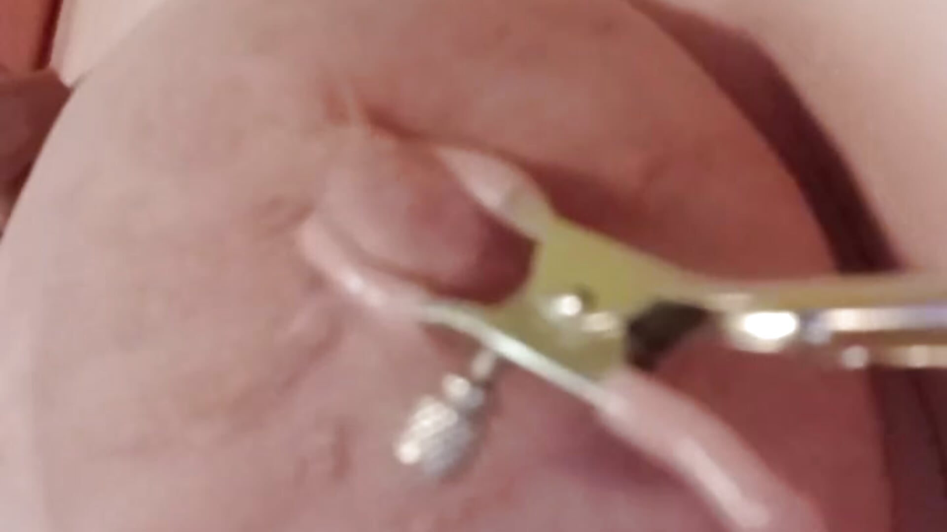 Tied tits and nipple clamps - Masha_meow 캠 모델의 동영상