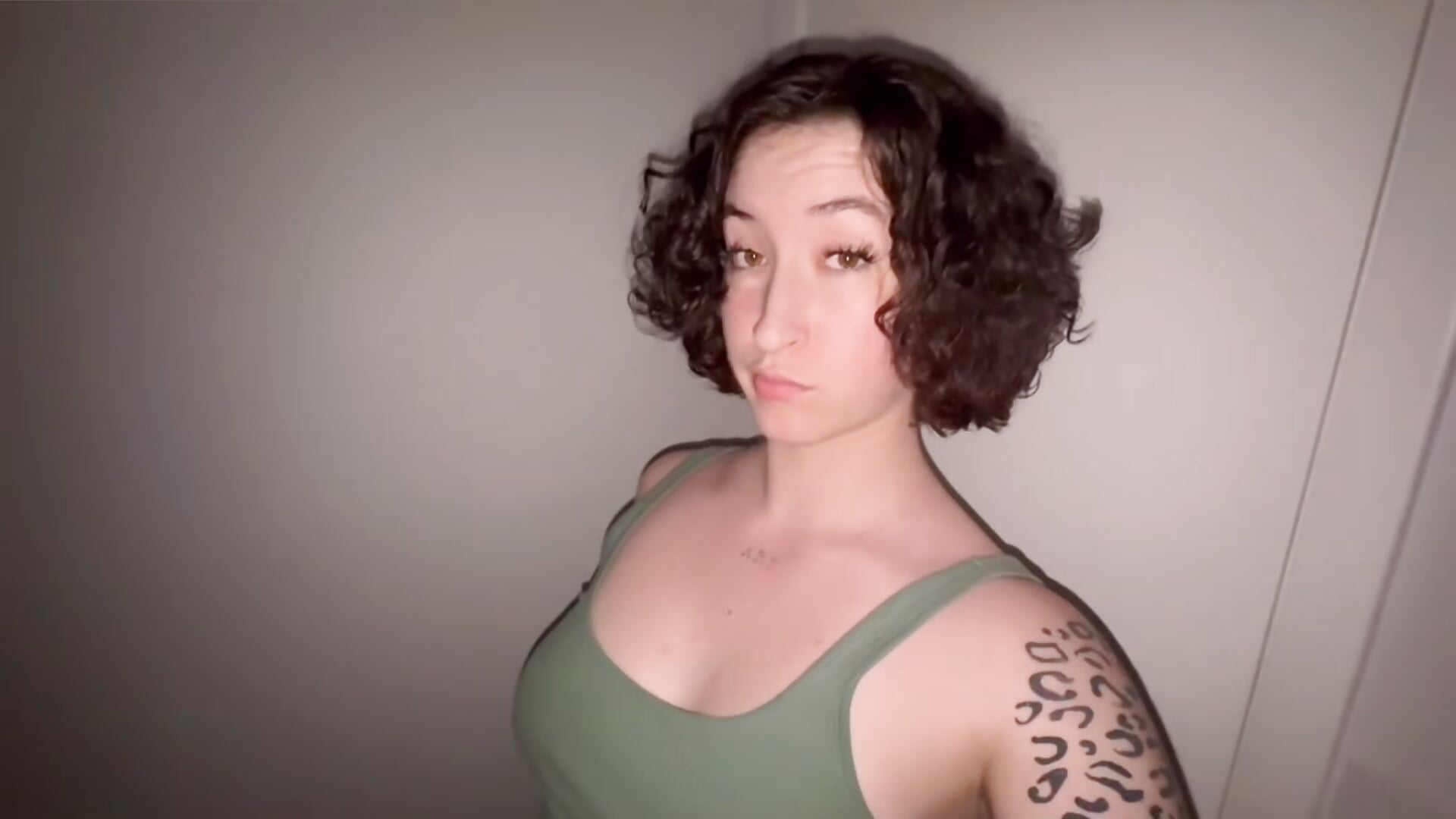 It’s mee again - video by ParkerGYATT cam model