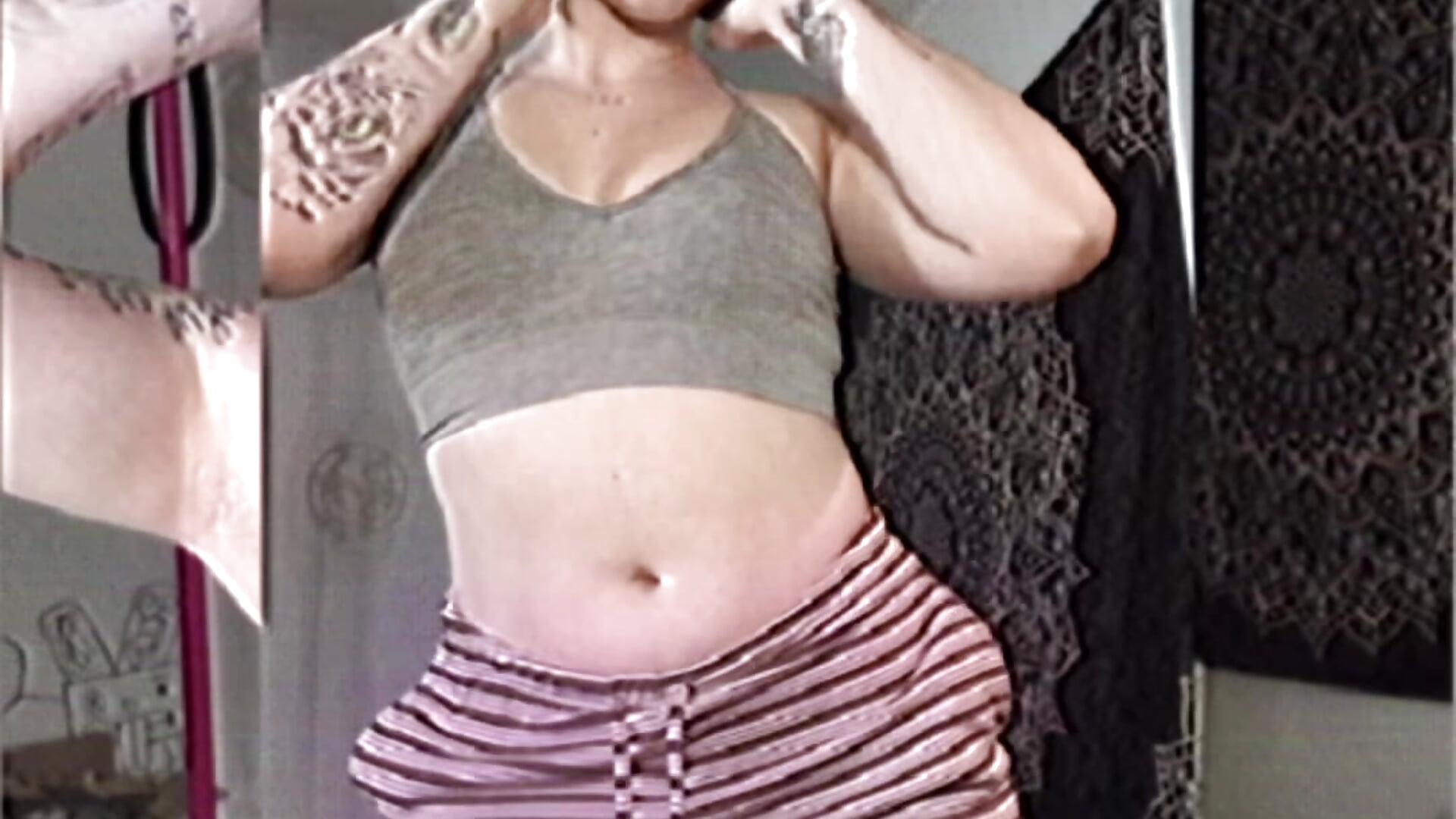 PARKER GYATT– ParkerGYATT kameramodell videója