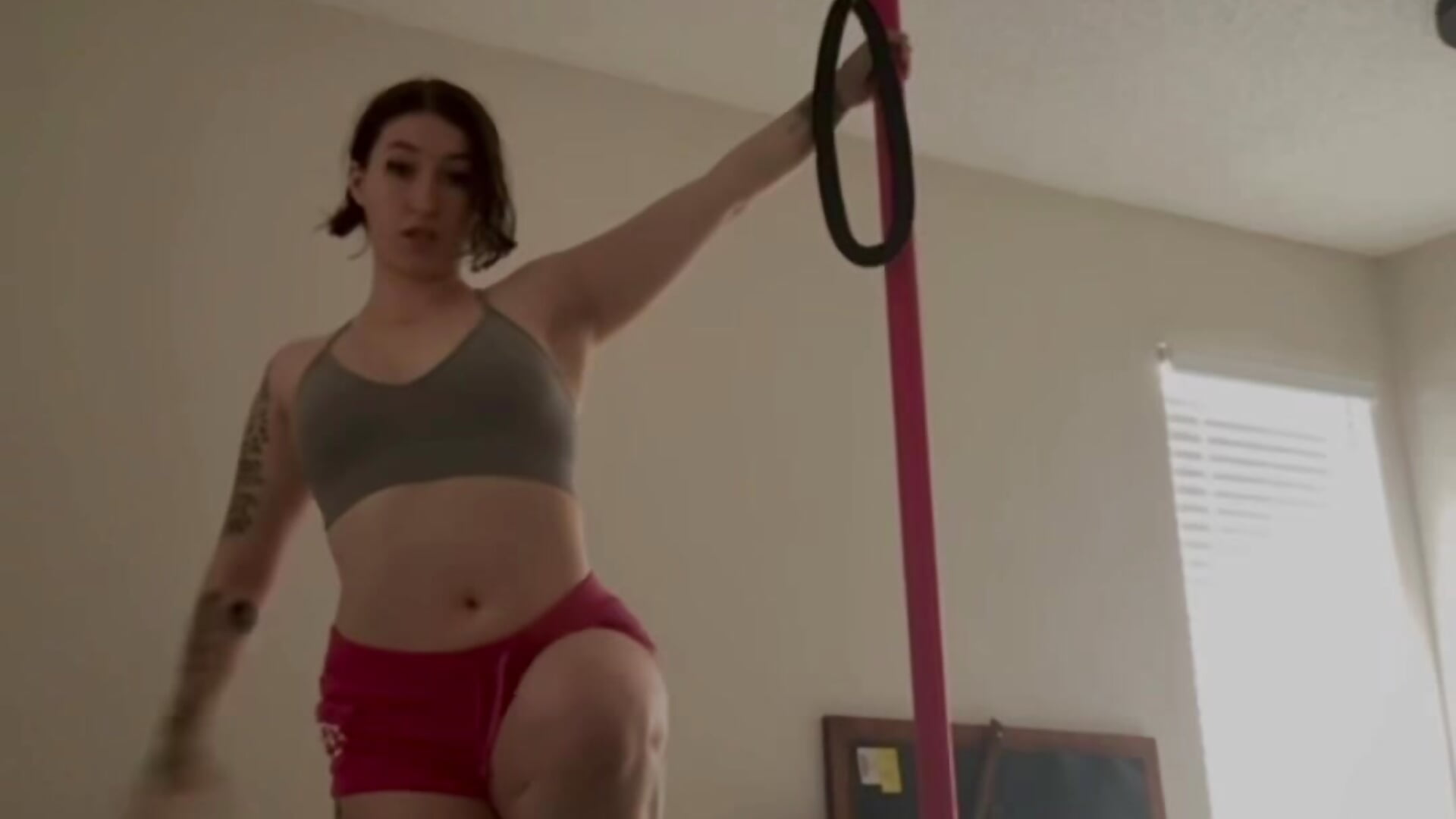 Stretching - clip cu ParkerGYATT model videochat