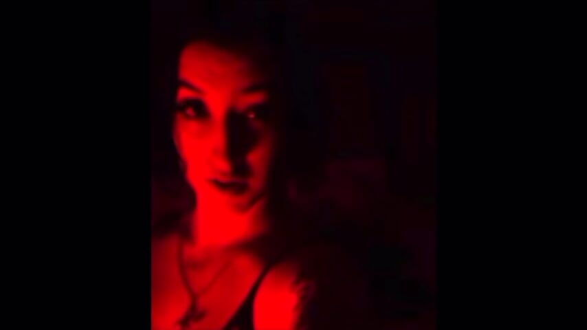 Red light therapy - clip cu ParkerGYATT model videochat