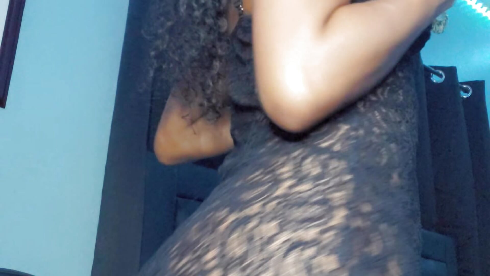 Just flirting - vídeo de la modelo de cam LeahJae