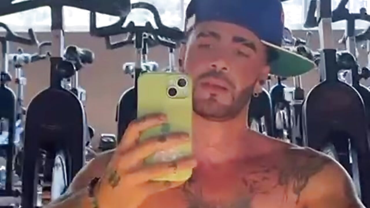 WELCOME... TO MY WORL - video od modelky/modela Lancelot_Benwick