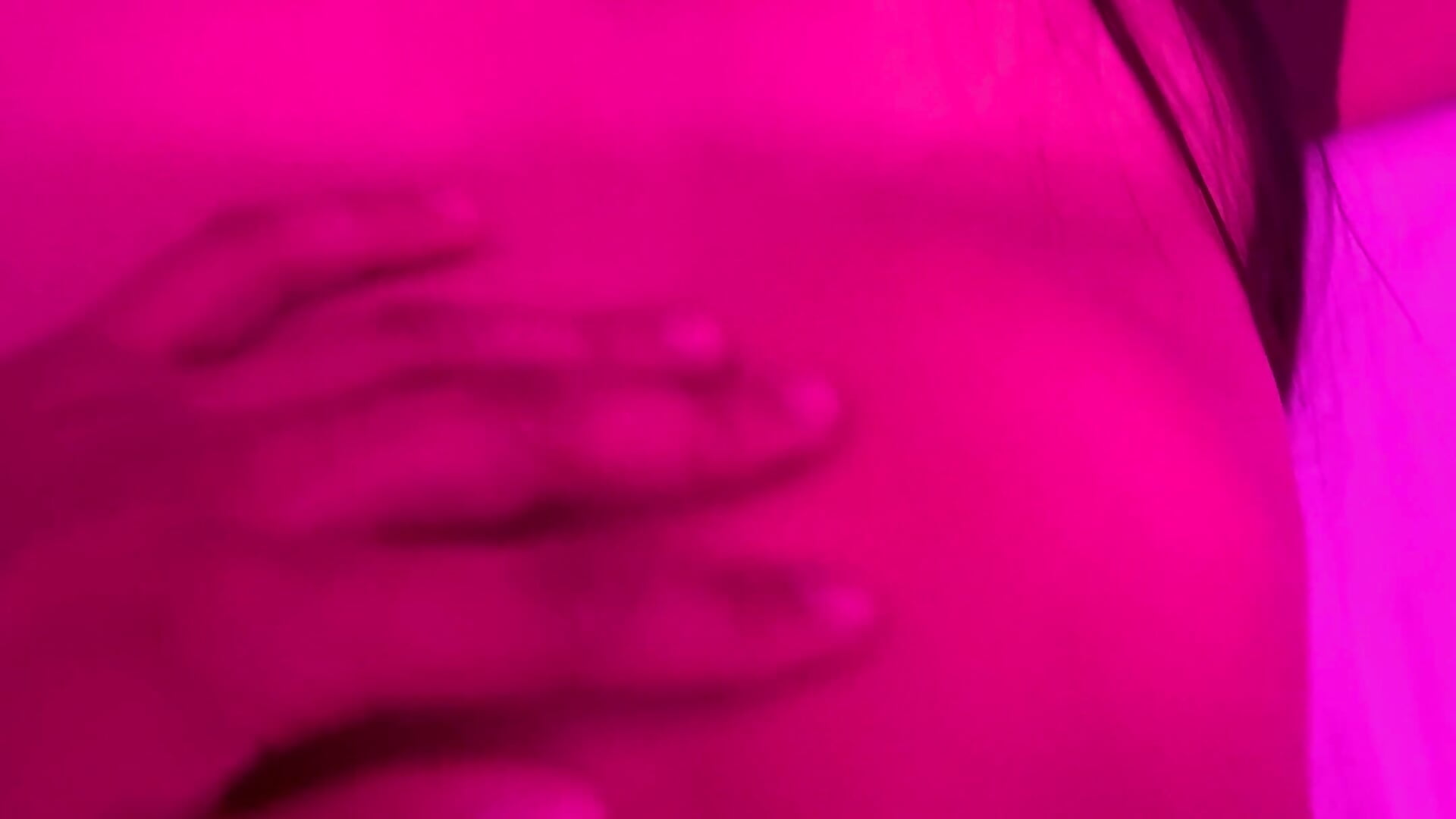 Cameltoe while I'm tied