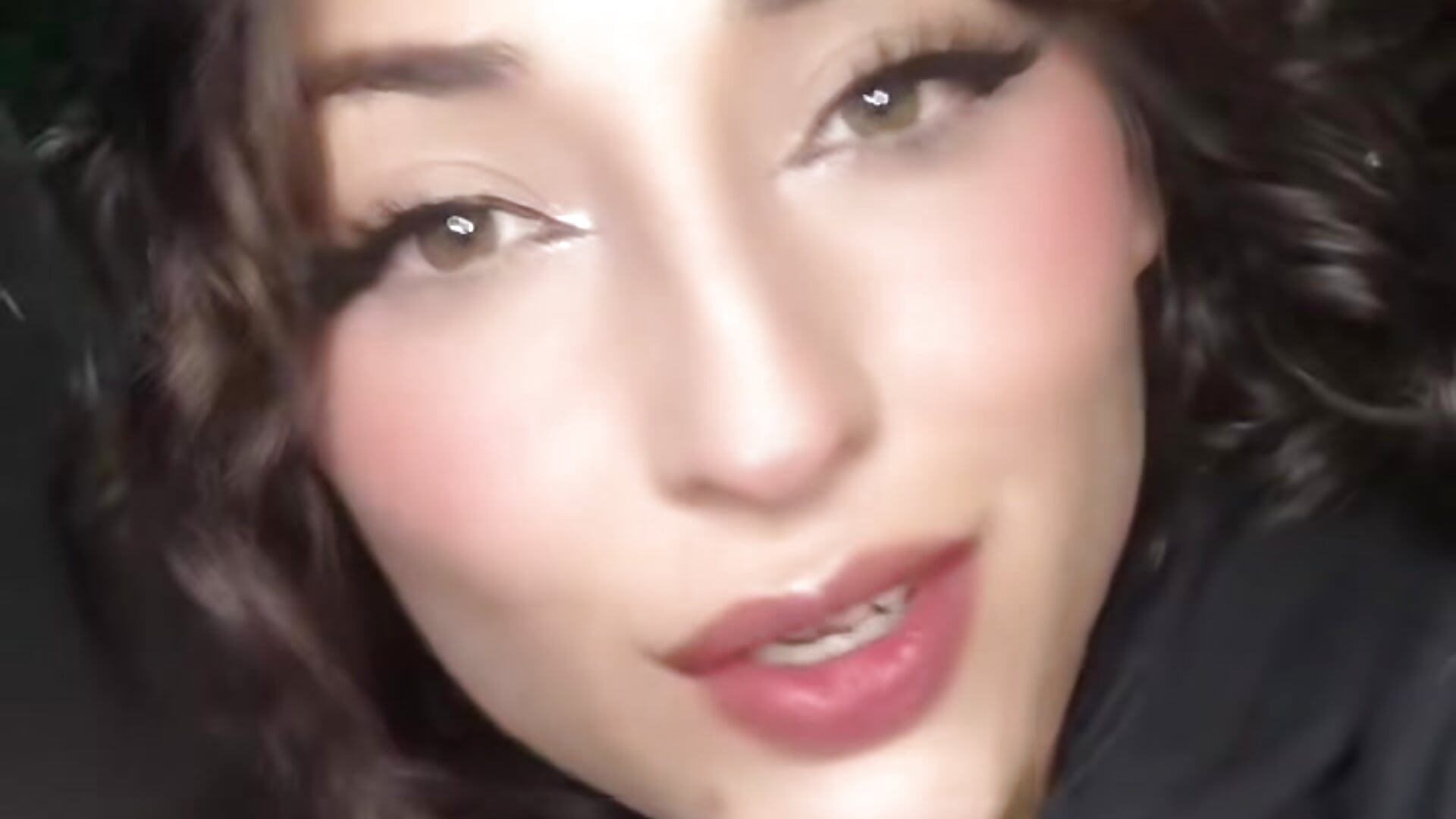 It's one of my favourite songs🥵🥵 - video của người mẫu cam NickiYoung