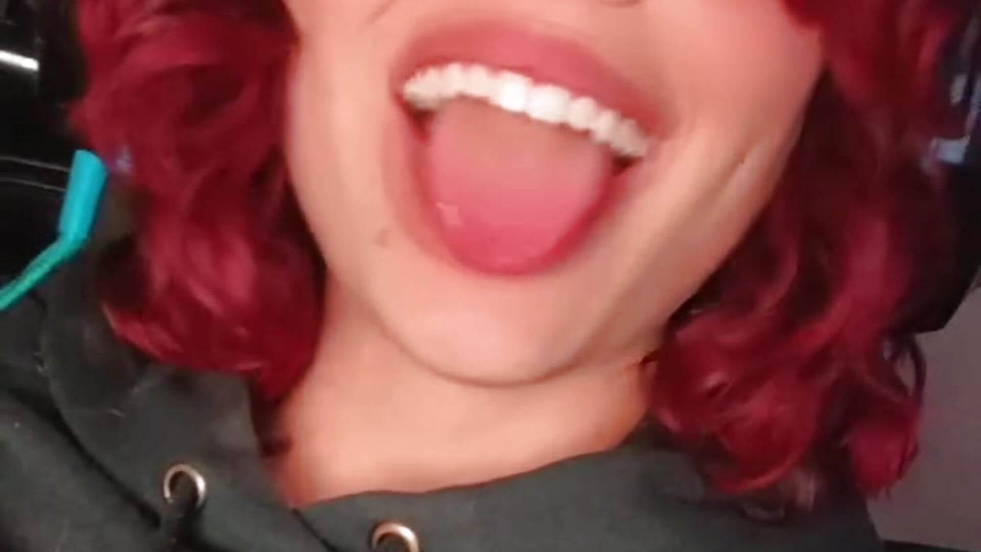 I love my red hair ❤️❤️ - video của người mẫu cam NickiYoung