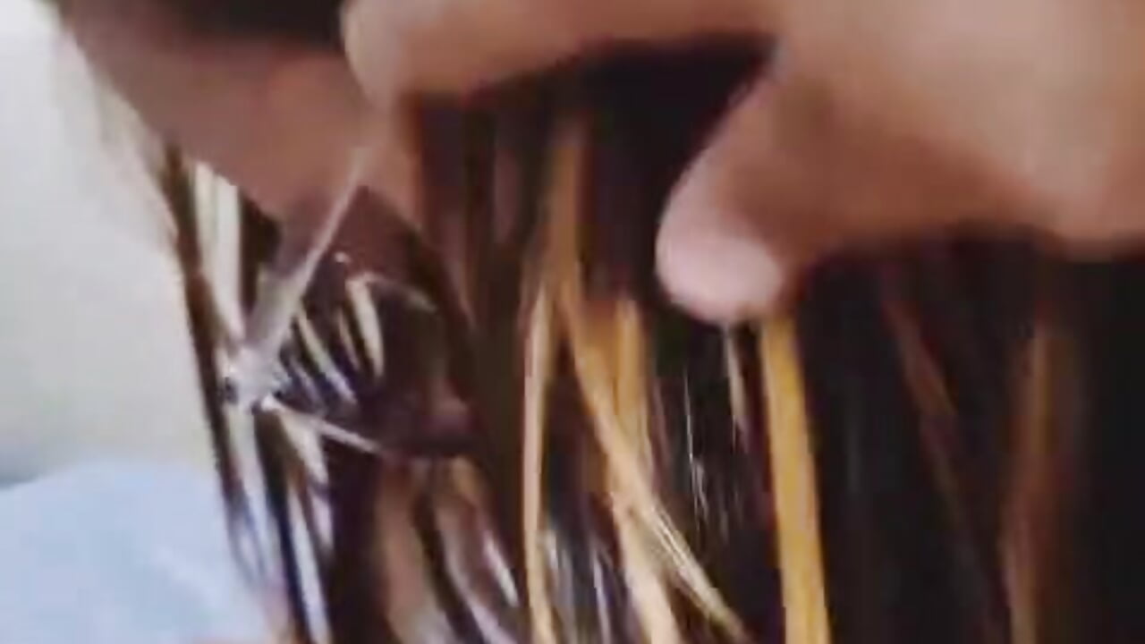 Chupando gostoso!😋 - video by AliceRuivinha2 cam model