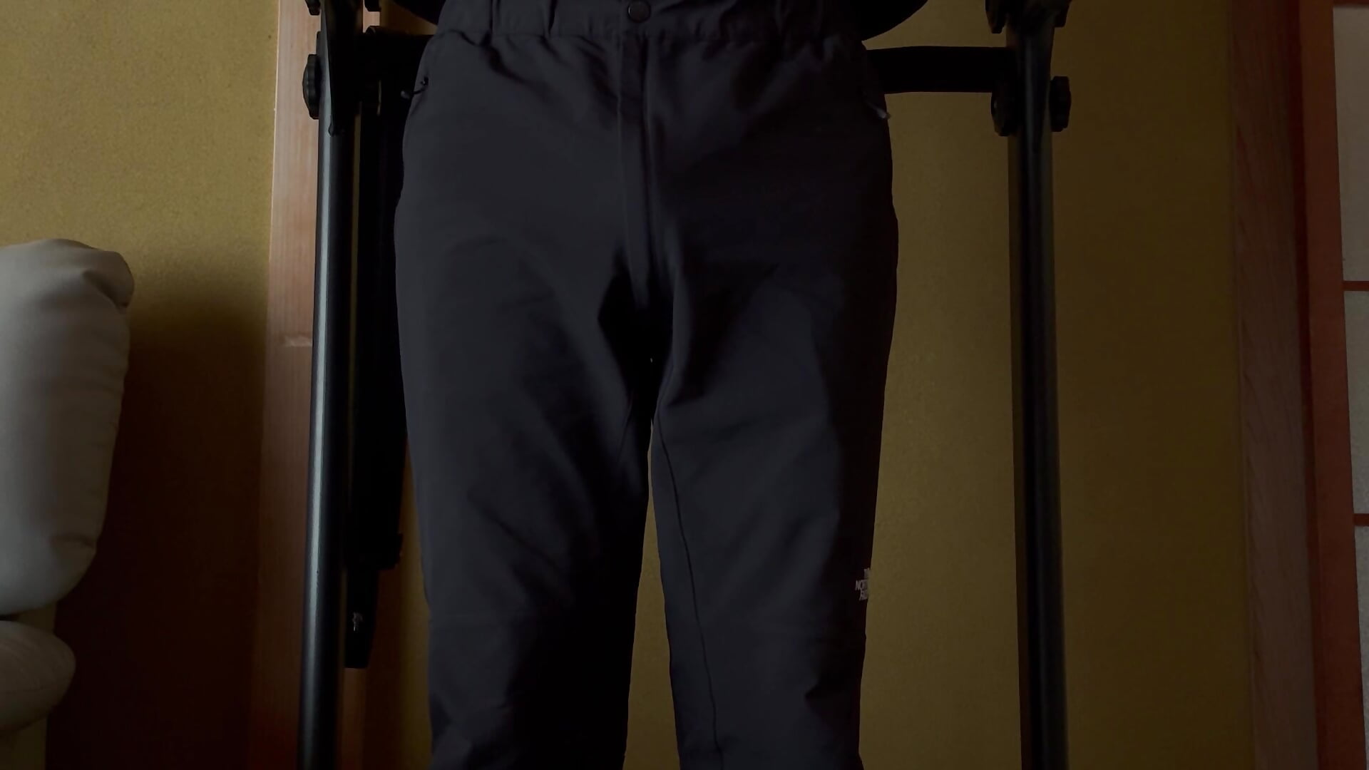 10月23日 – video modela na kameri Ryo-j