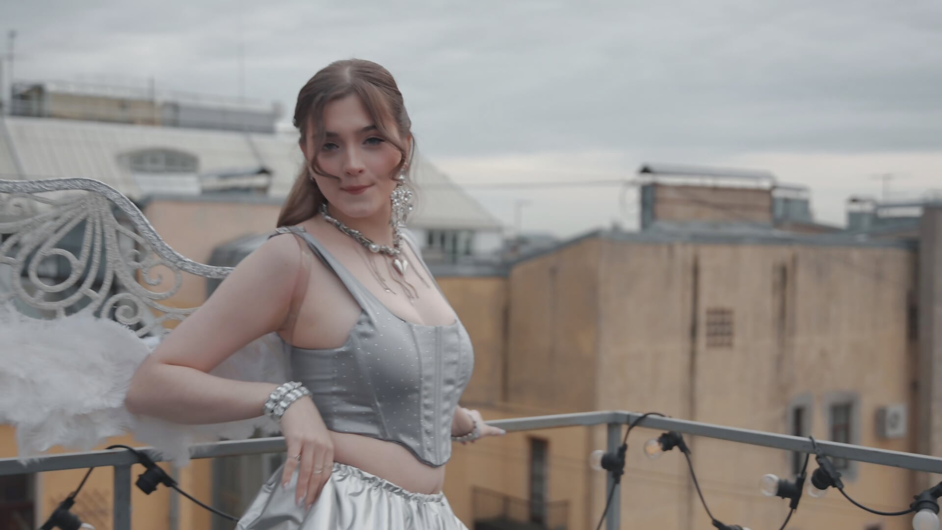 𝘴𝘪𝘭𝘷𝘦𝘳 𝘢𝘯𝘨𝘦𝘭💖 - video by VITA_TESS cam model