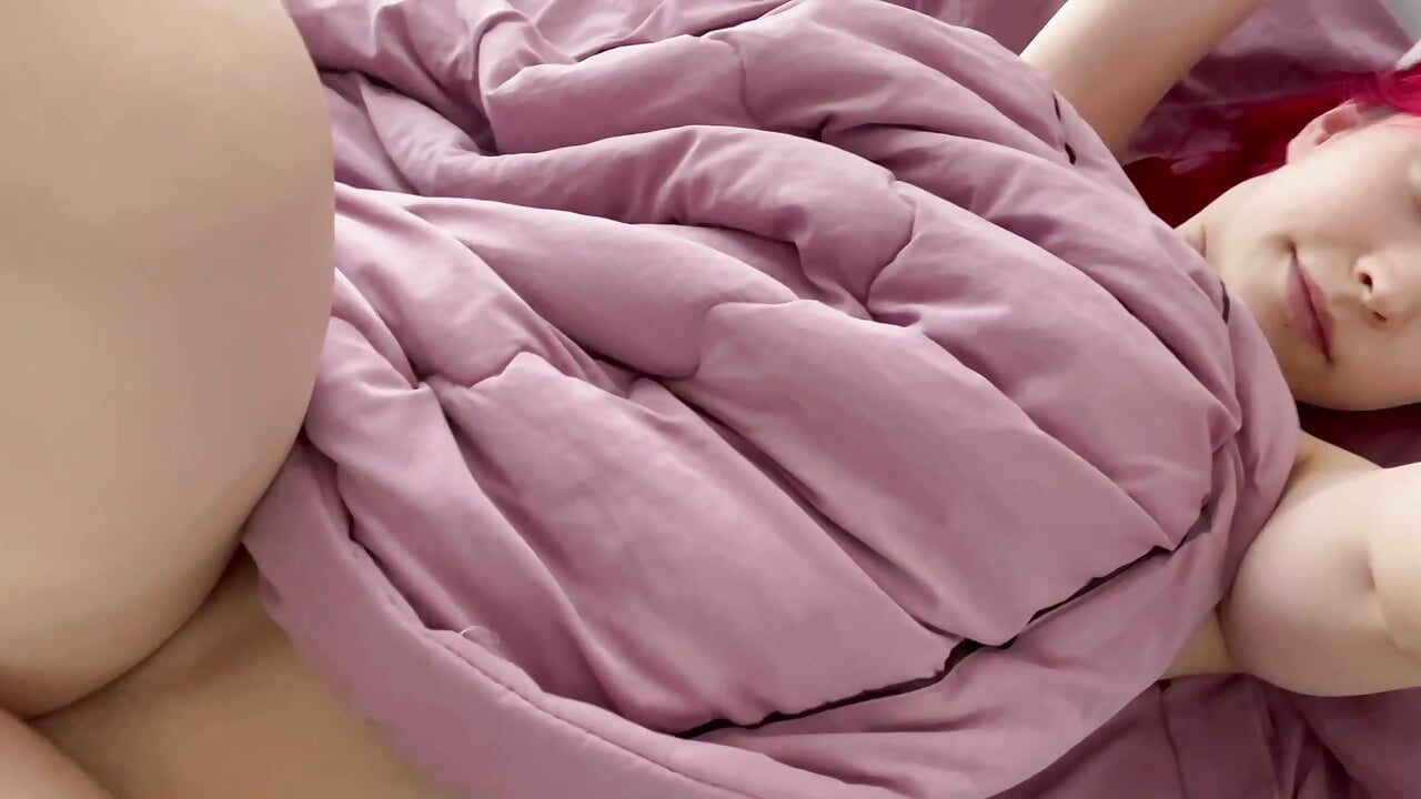 Morning vibes - video by Rina_Red cam model