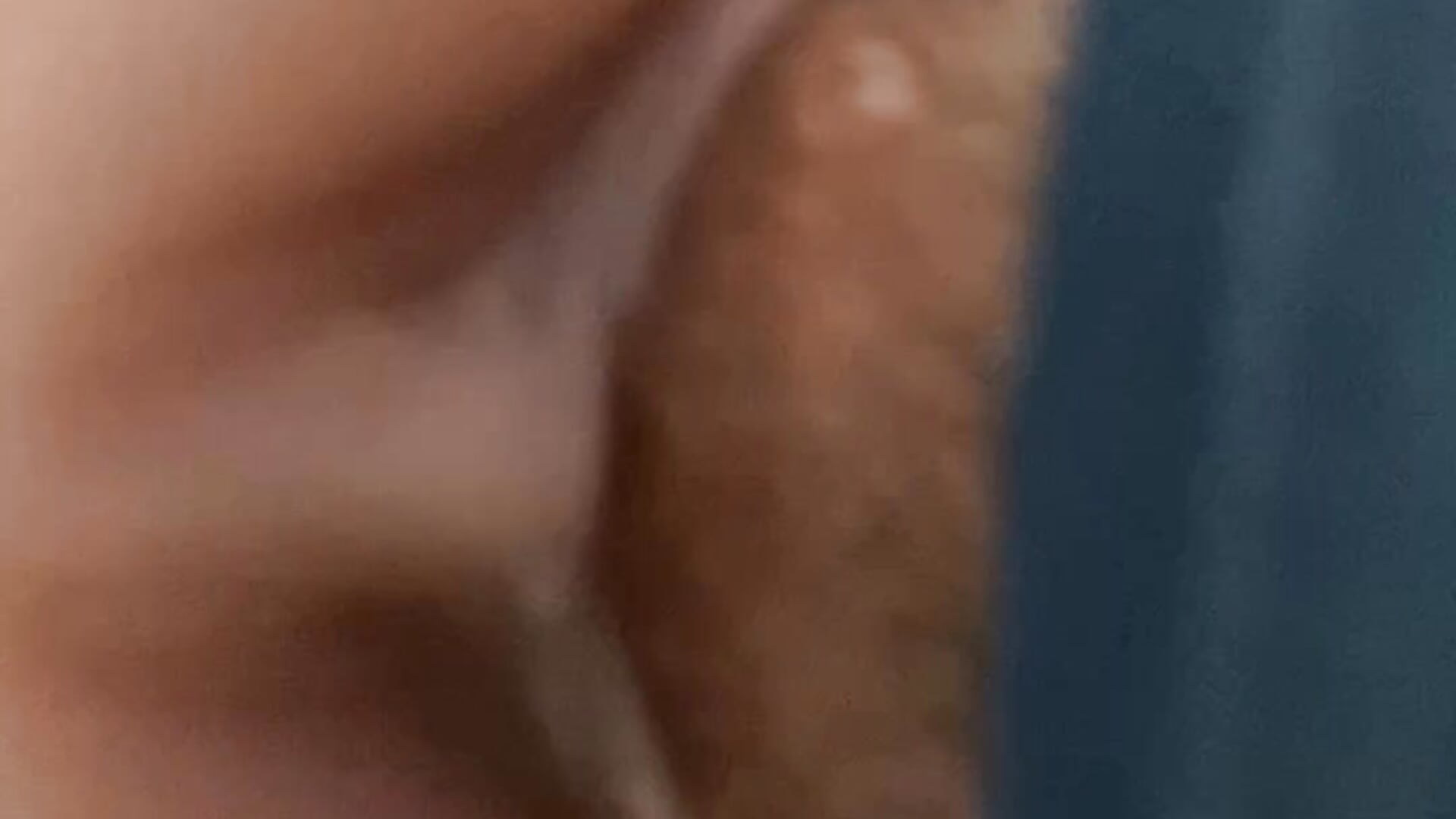 Je baise ma chatte fleshlight - video by anto7207 cam model