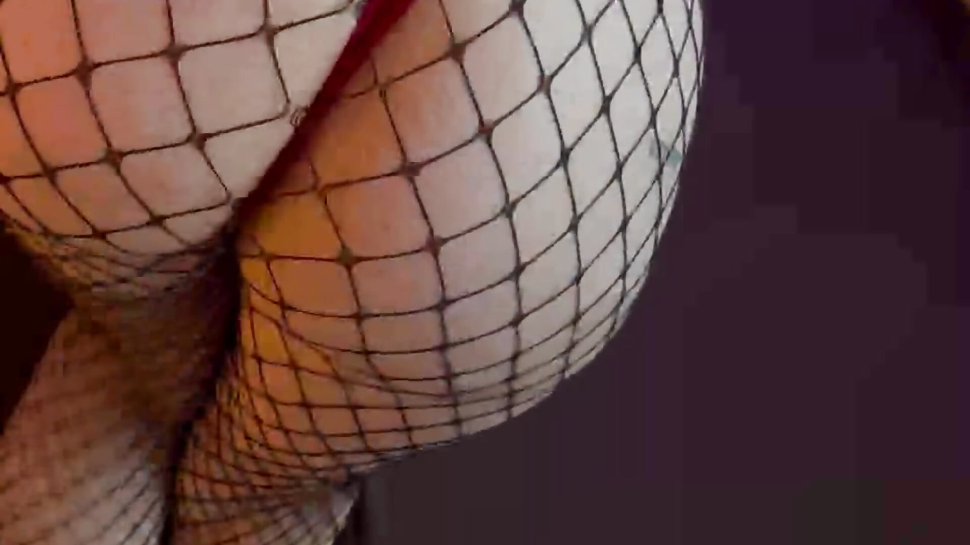 Fishnet Ass Whipping - clip cu couplesecret_live