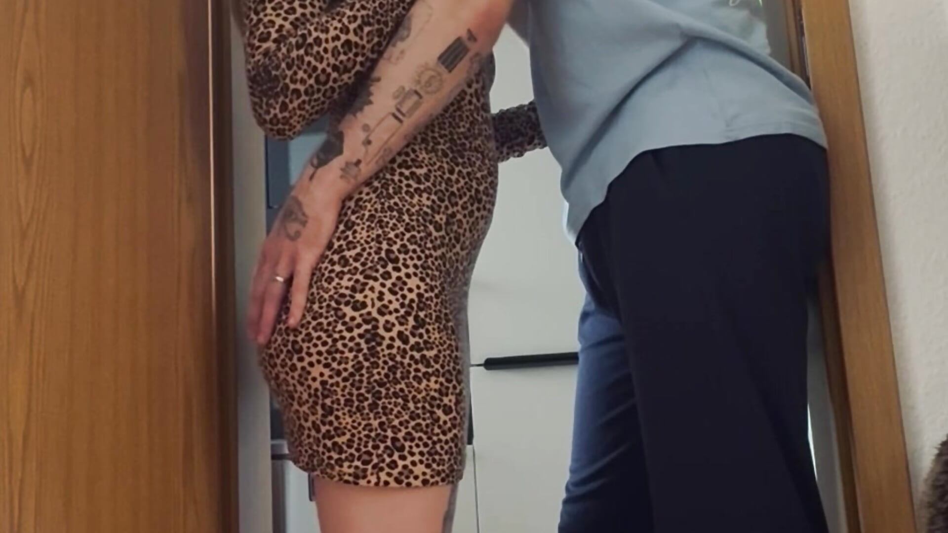 wild kiss 🐆💋 - 視頻來源： couplesecret_live