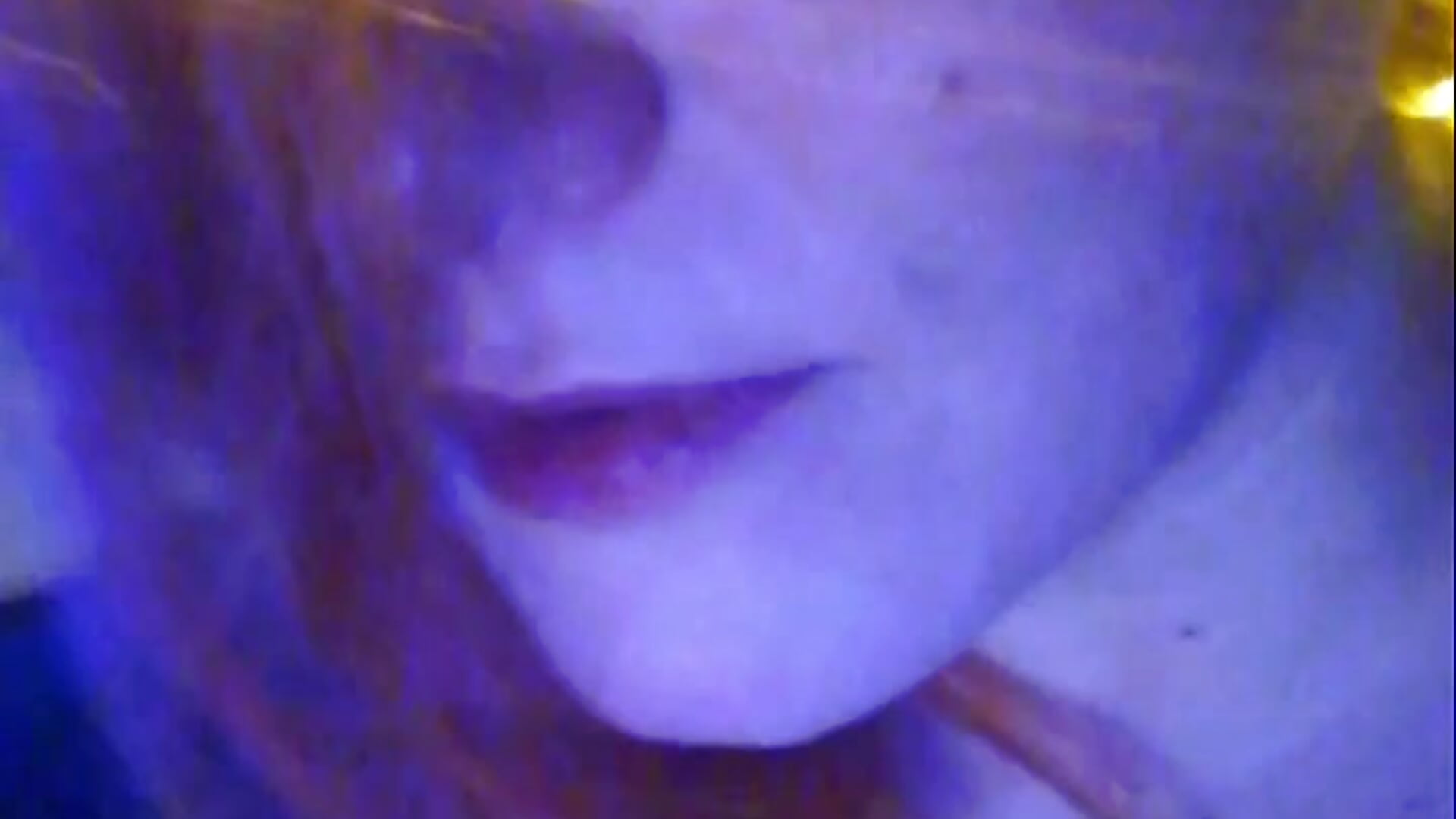 I am ...as the song says. But not for just anyone 🤫 - video av RawMiss cam-modell