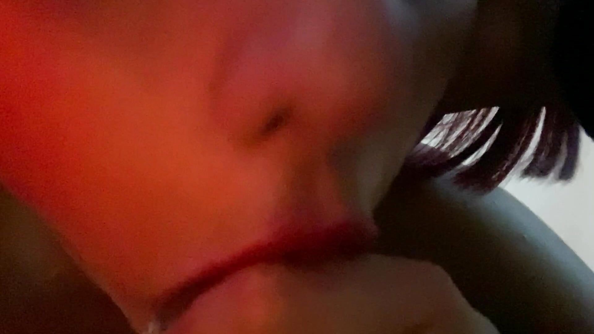 Play – video af mygothsextoy