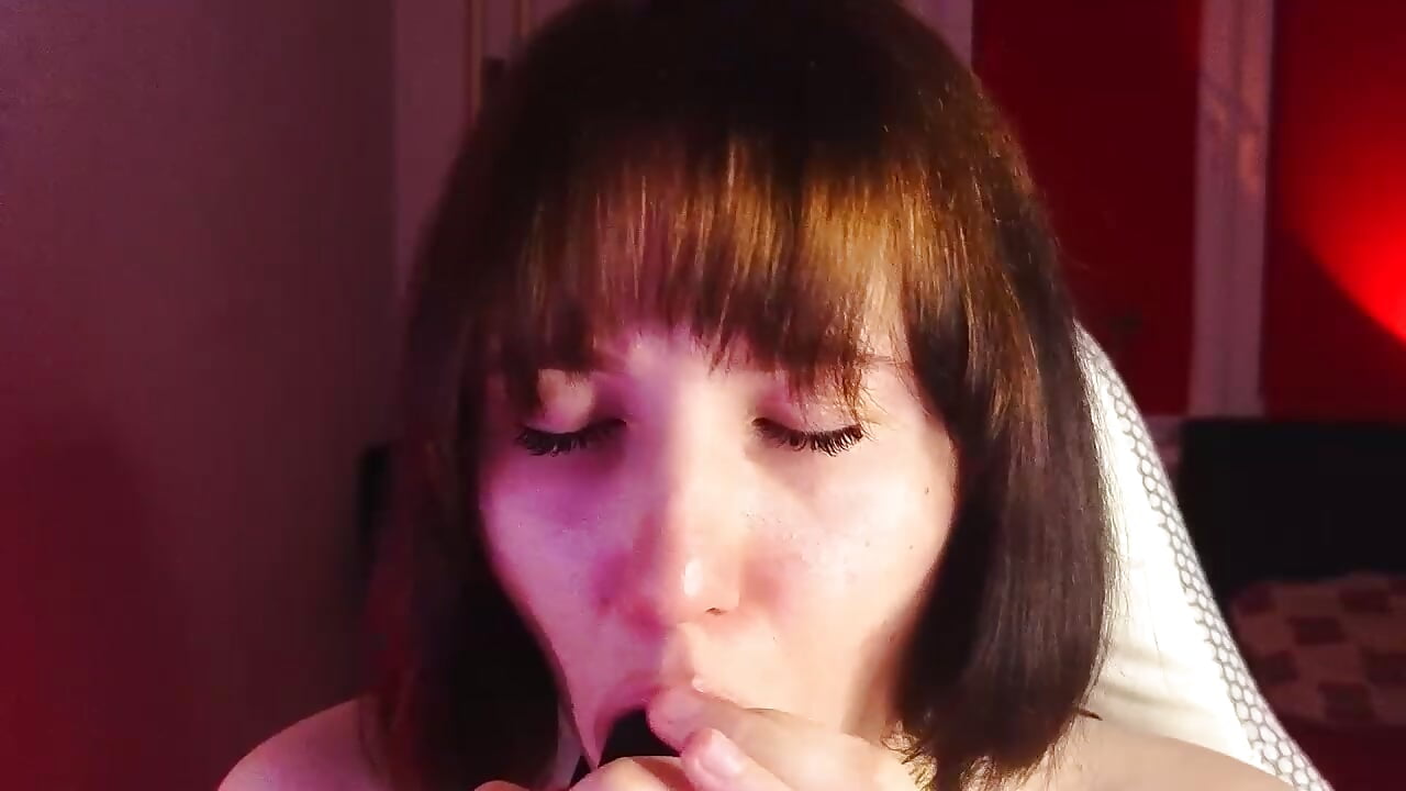 Spy Show - Sucking dick 🤤