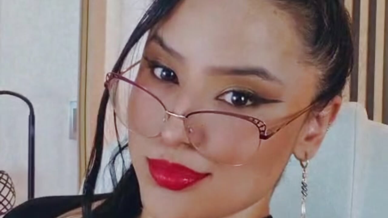 💋– Emma_Walkerr_ kameramodell videója