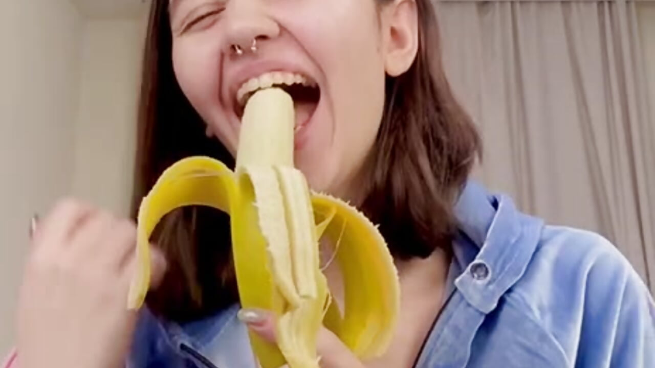 banana blowjob 🍌🍌🍌