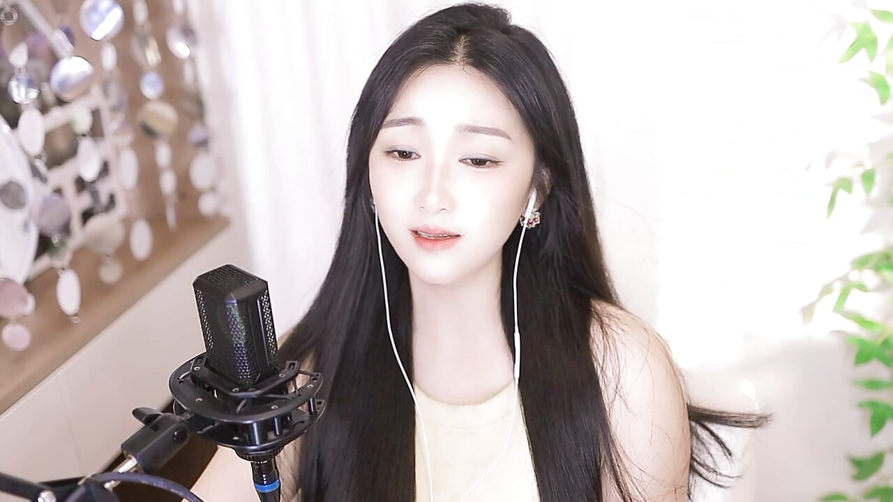 记得很清楚 - video by Singer-muzi cam model