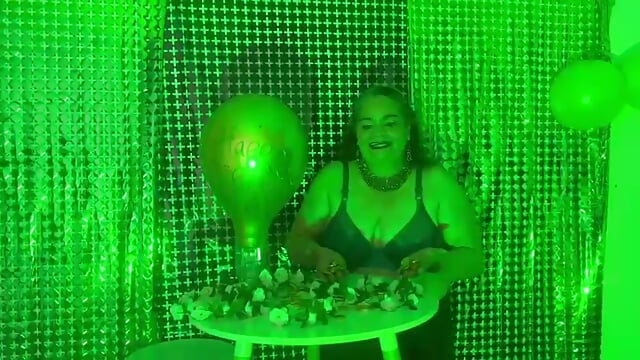 💰🍀𝐇𝐀𝐏𝐏𝐘 𝐒𝐓. 𝐏𝐀𝐓𝐑𝐈𝐂𝐊'𝐒 𝐃𝐀𝐘🍀💰 - QueenMatturex 캠 모델의 동영상