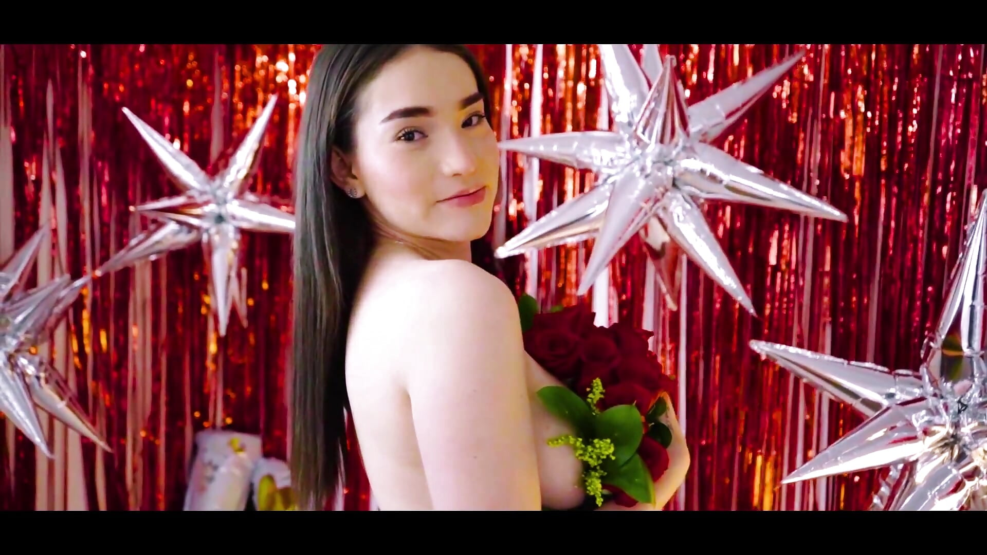 Happy Valentine <3 - วิดีโอโดย chelsea_bolton_ โมเดลแคม