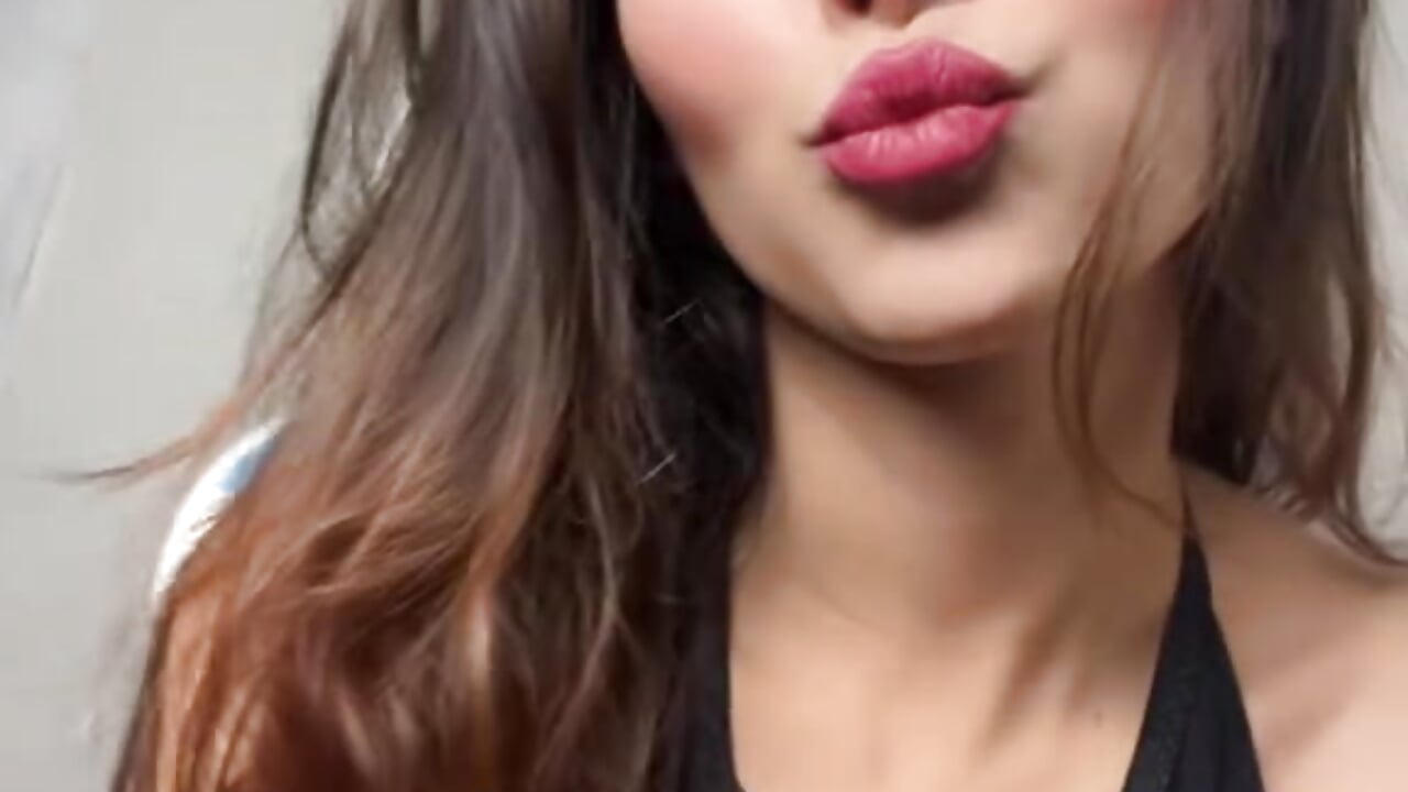 v09044g40000d0m99qnog65kfcsn8350 - Aleska_Miami主播的视频