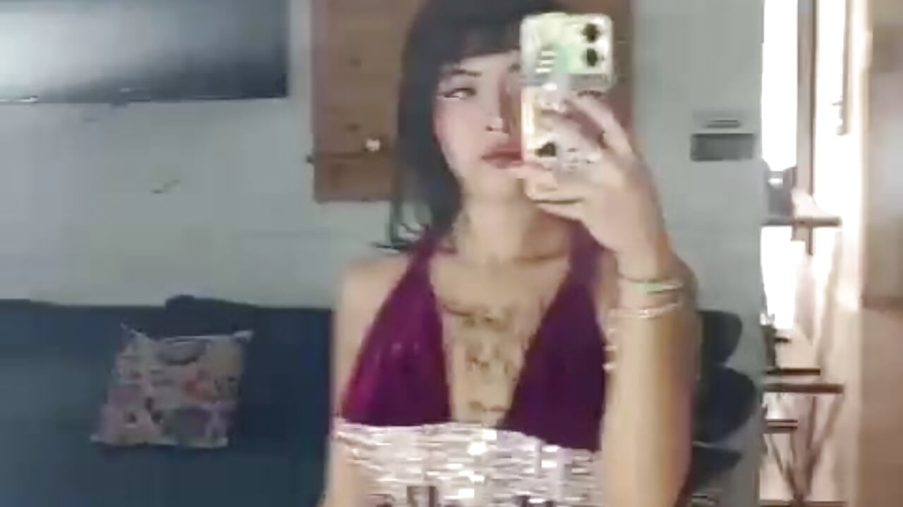 Dressed in label - video by gabriela_cortez cam model